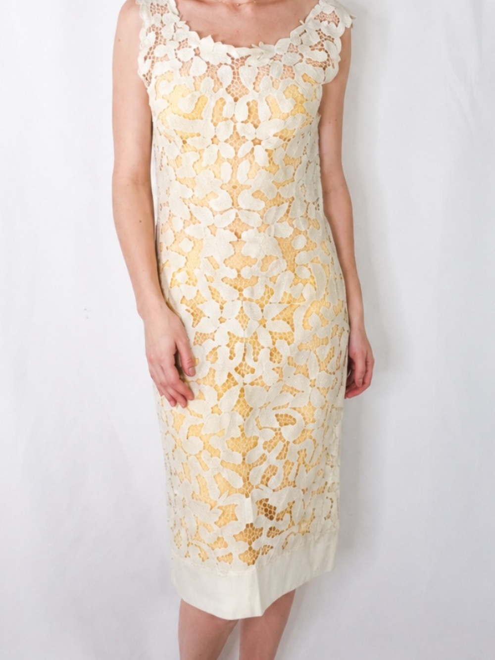 Vintage Moygashel Irish Linen Floral Lace Dress